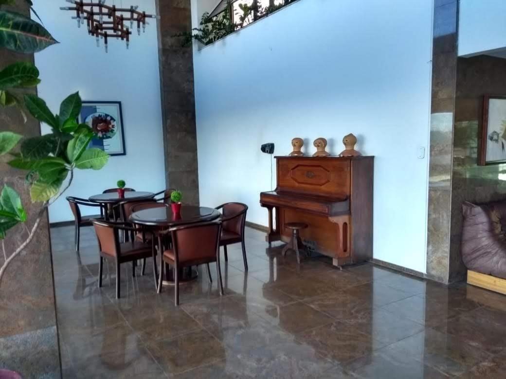 Condominio Barra Sammer Flat Salvador Bagian luar foto